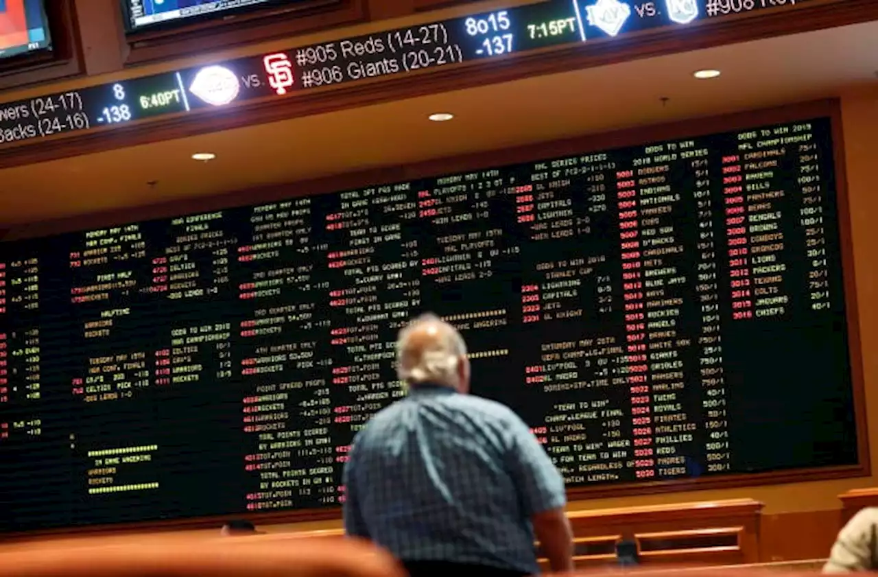 Ex-minor leaguer ran major league sports betting operation