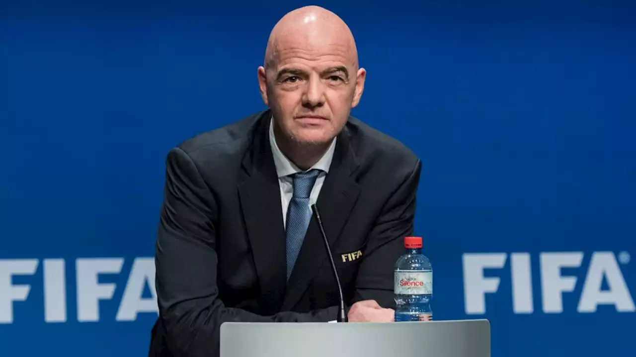 Infantino buscará la reeleción y retrocede con la idea de hacer el Mundial cada dos años