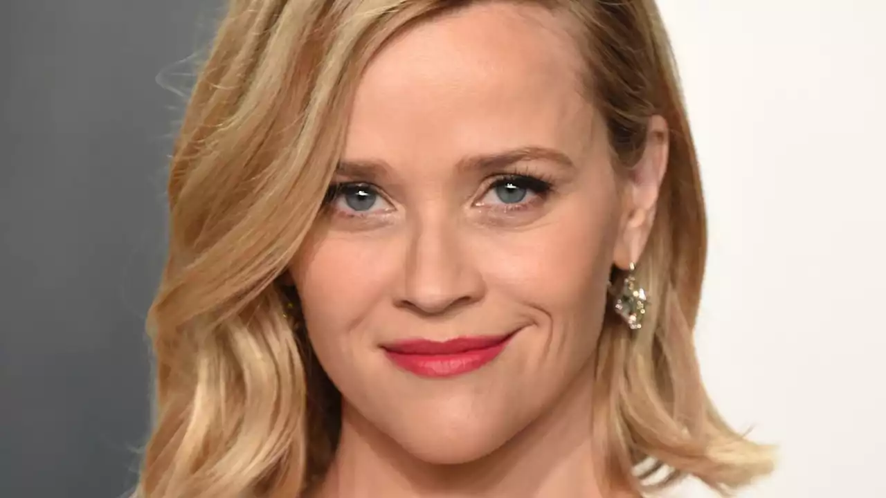 Reese Witherspoon shares her healthy breakfast which is secret to 25-inch waist