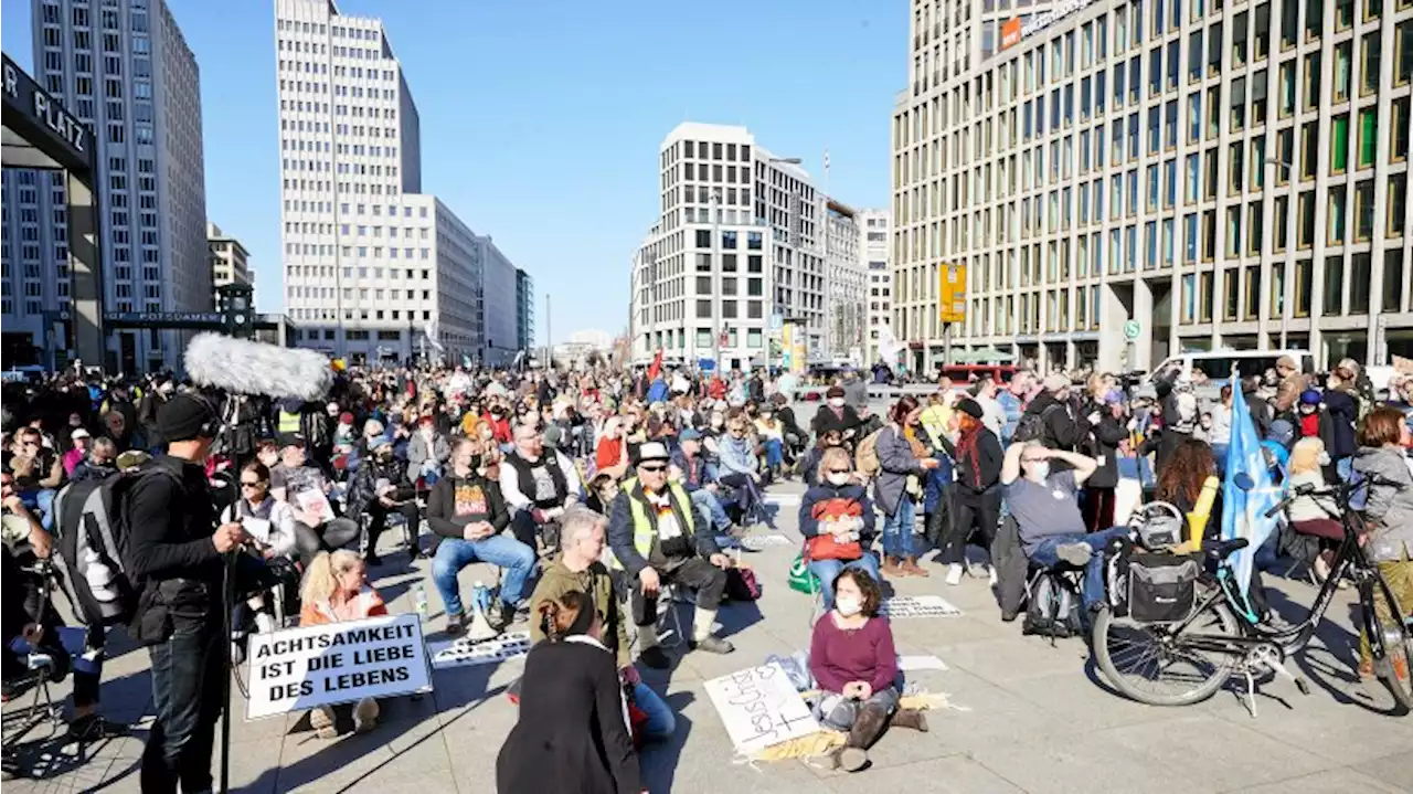 Demonstrationen gegen Impfpflicht in Berlin angemeldet