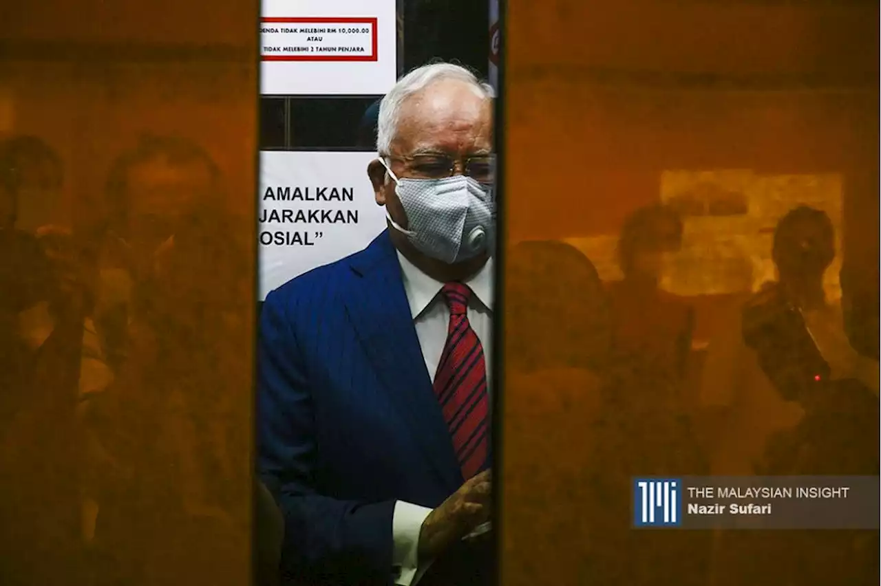 Mahkamah arah Najib fail pembelaan saman SRC International | The Malaysian Insight