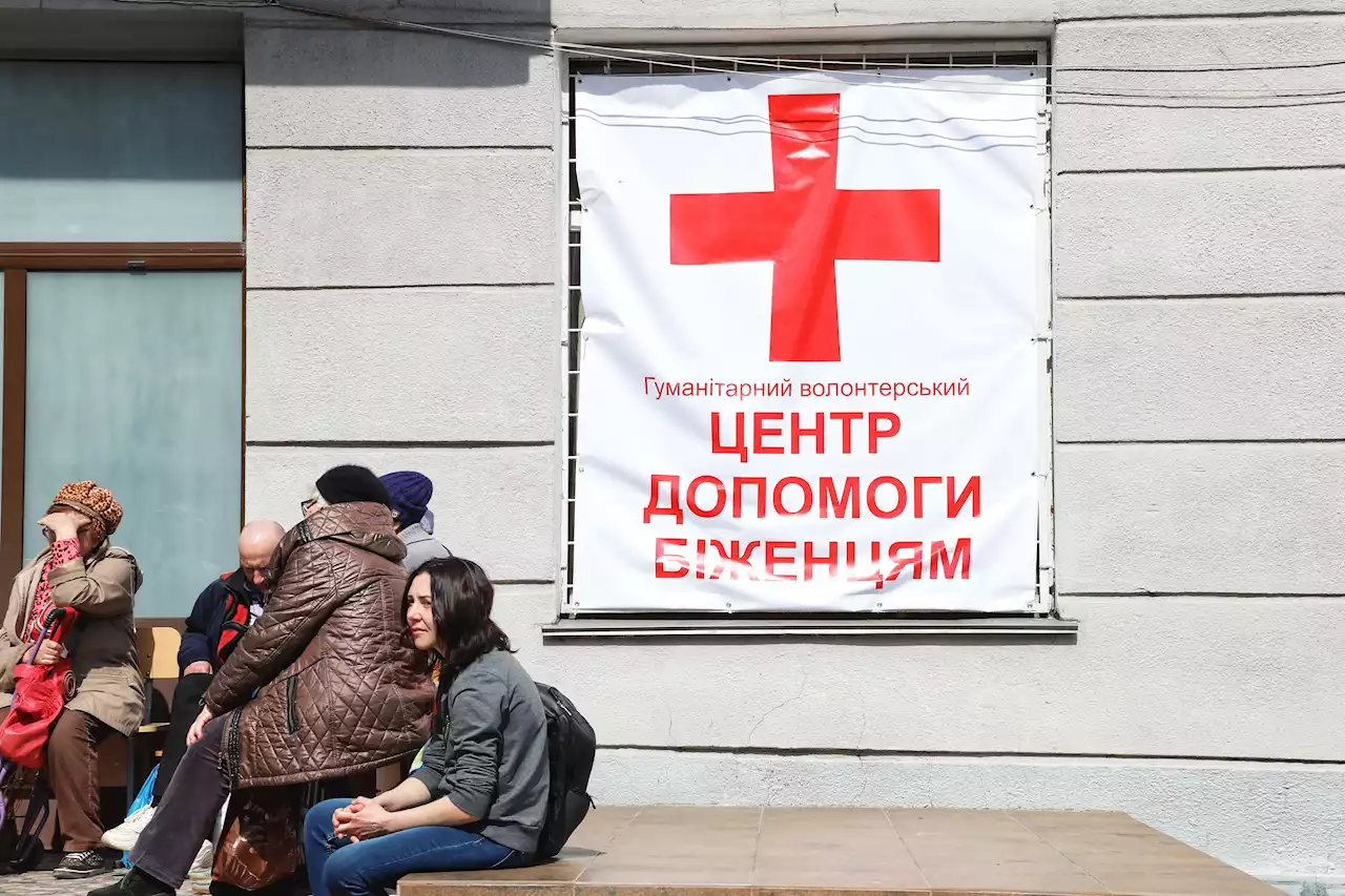 Red Cross ‘on Its Way' to Facilitate Mariupol Evacuations, But Aid Blocked