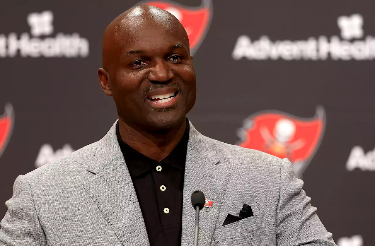 Buccaneers new coach Todd Bowles won’t be afraid to talk offense with Tom Brady