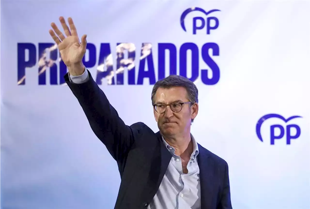 Feijóo emulará en su Congreso de Sevilla al Aznar de 1990 como líder absoluto del PP