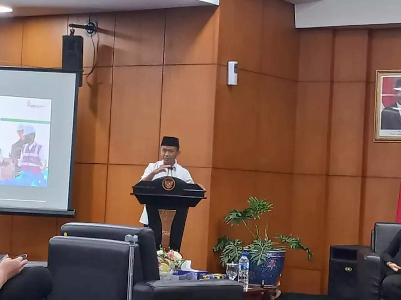 Menteri PPN dan Menteri Investasi Tandatangani MoU Pembangunan Nasional |Republika Online