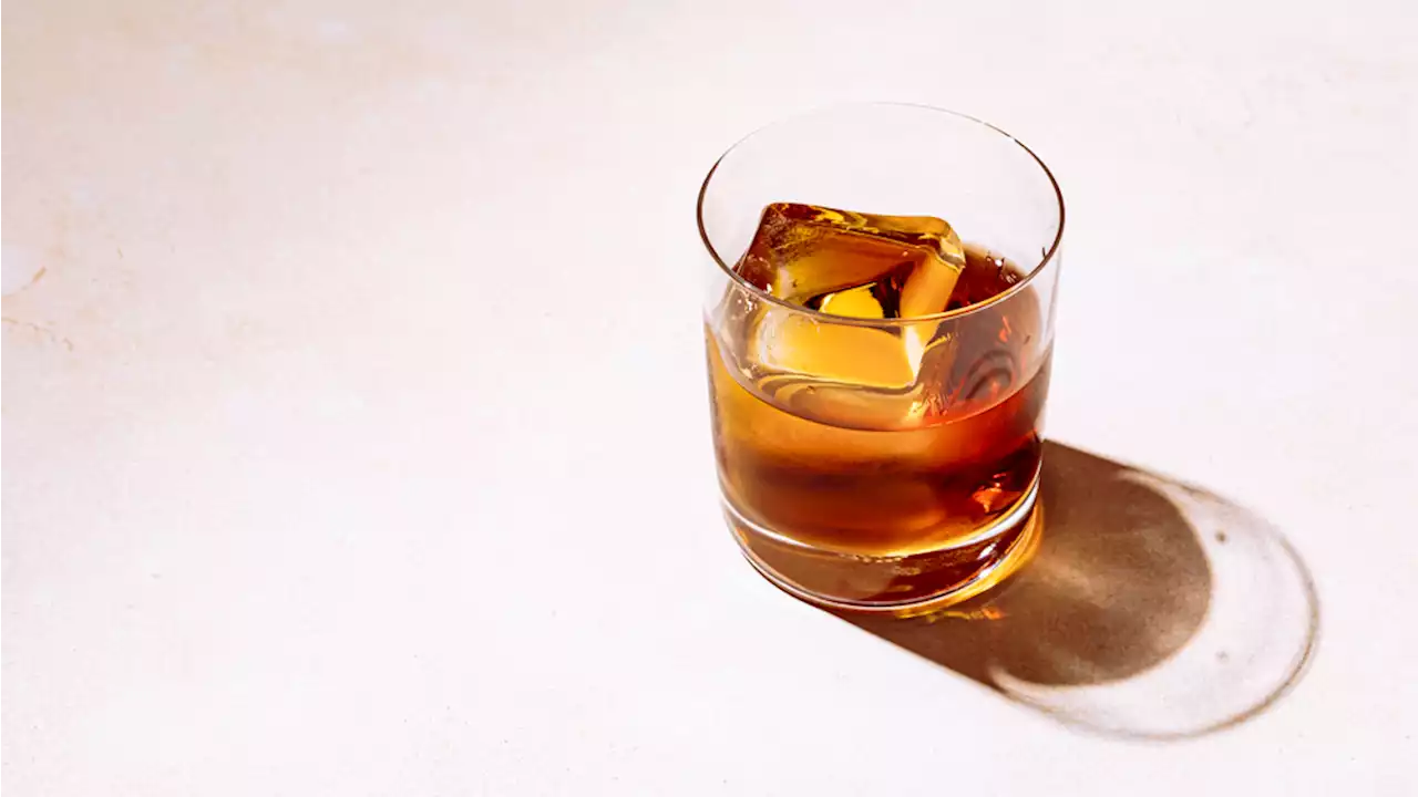 How to Make a Peanut Butter Old Fashioned, a Surprisingly Delicious Variation on the Classic