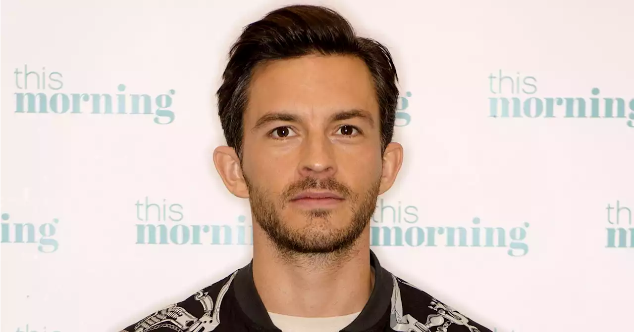 Bridgerton’s Jonathan Bailey Defends Season 2’s Toned Down Approach to Sex