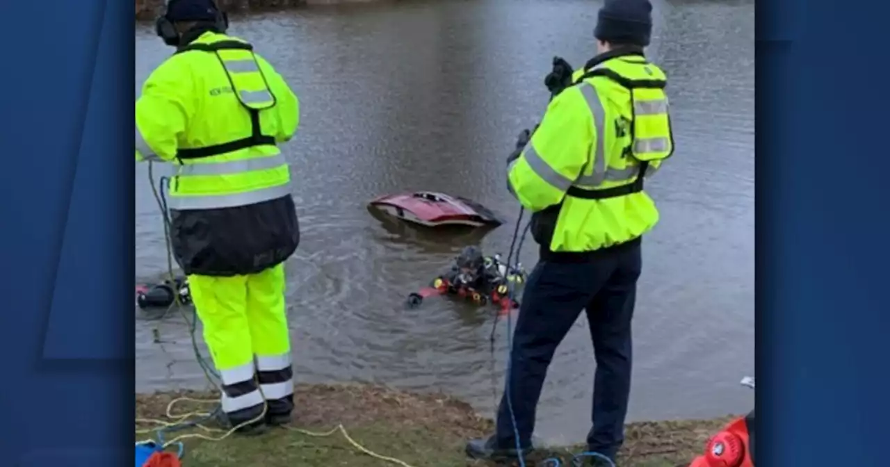 Water hazard — Car crashes into North Canton golf course pond Friday morning