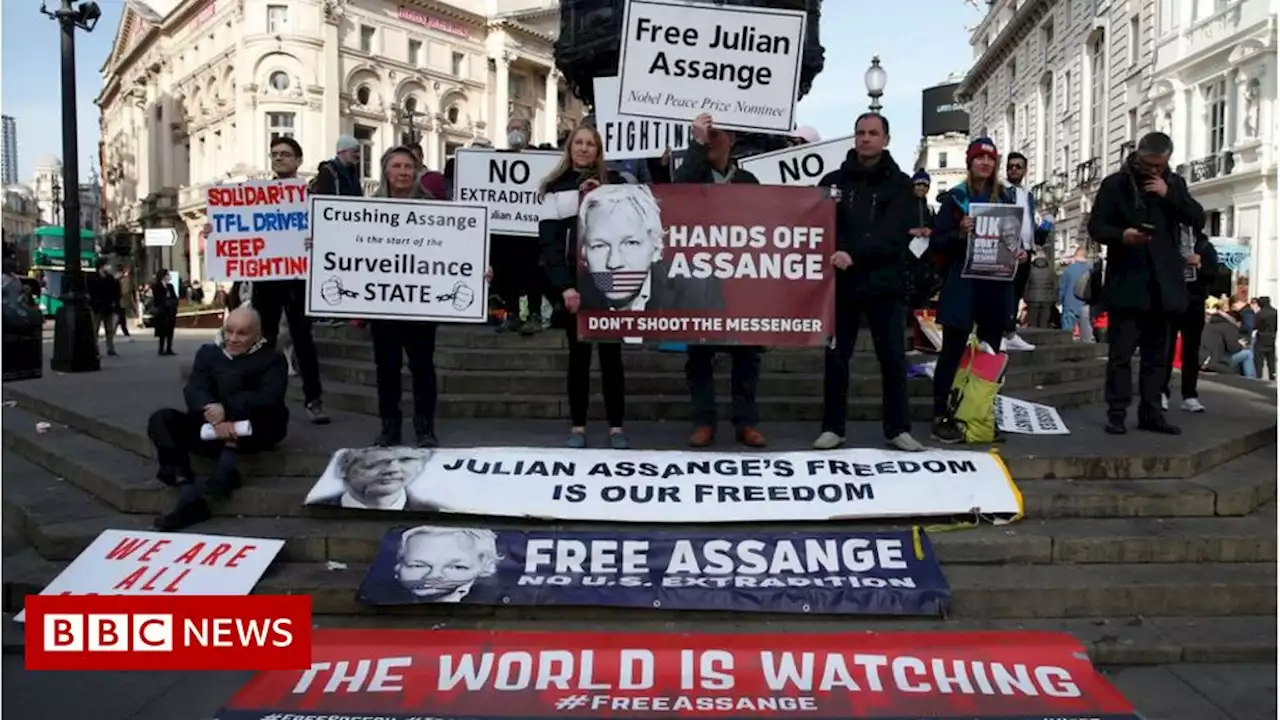 Assange arrest anniversary prompts London protests