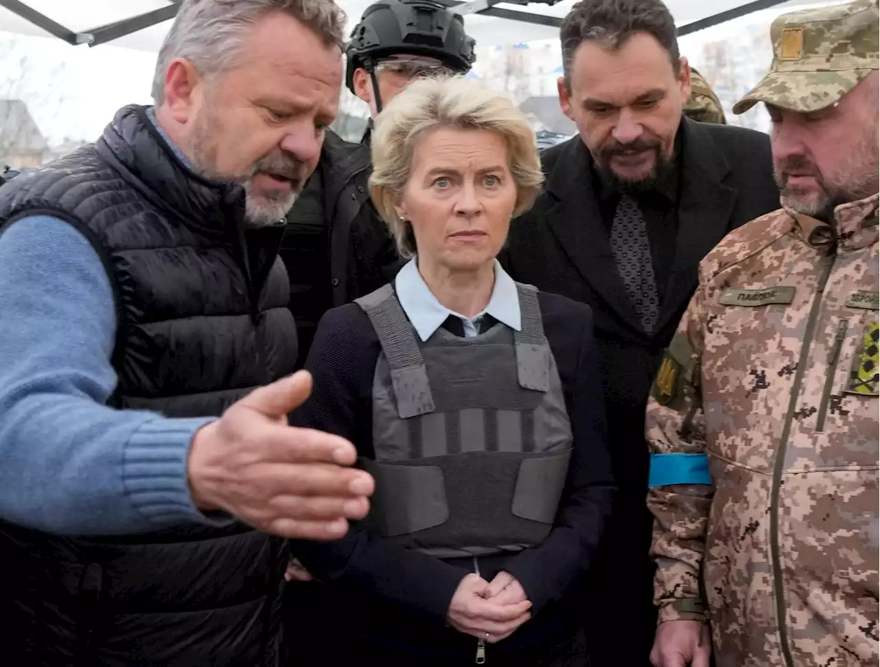 Von der Leyen empfindet Vorgehen in Butscha als Kriegsverbrechen