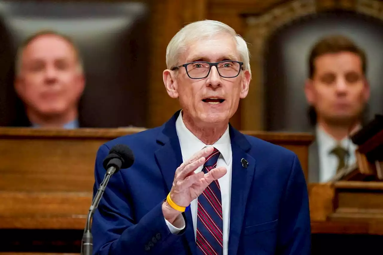 Wisconsin governor vetoes Republican election bills