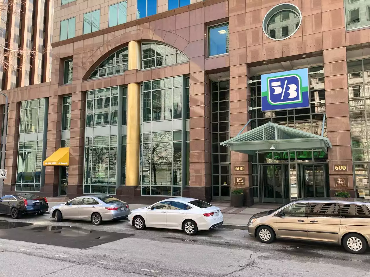 Fifth Third Center office building in downtown Cleveland put up for sale