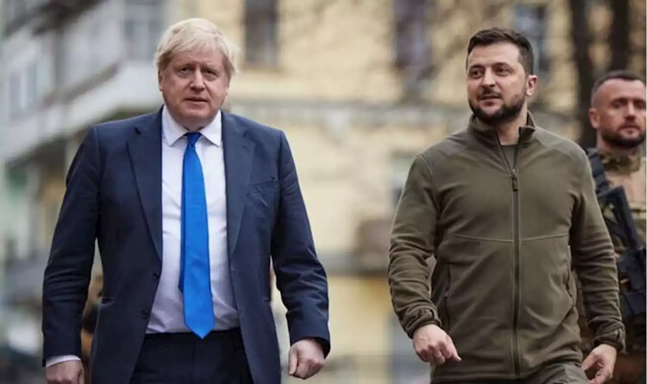 'I salute him' Boris Johnson compared to Churchill after surprise trip to Kyiv