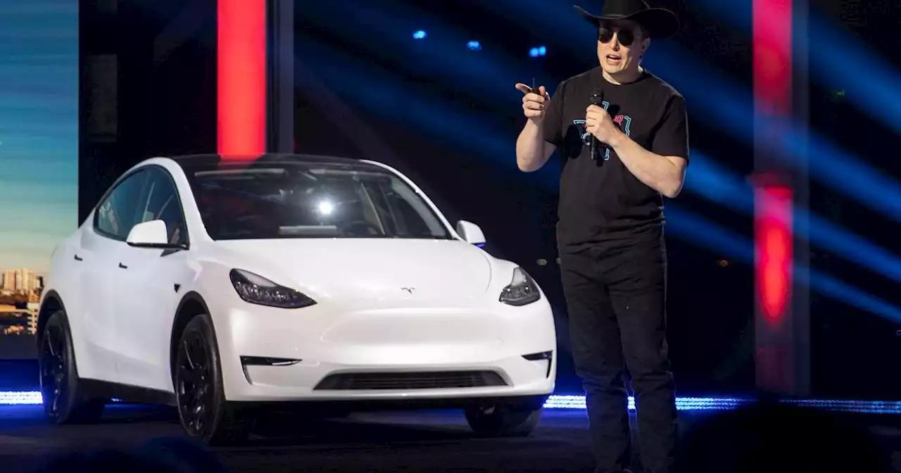 Elon Musk throws an epic invitation-only party to open Tesla’s Texas gigafactory