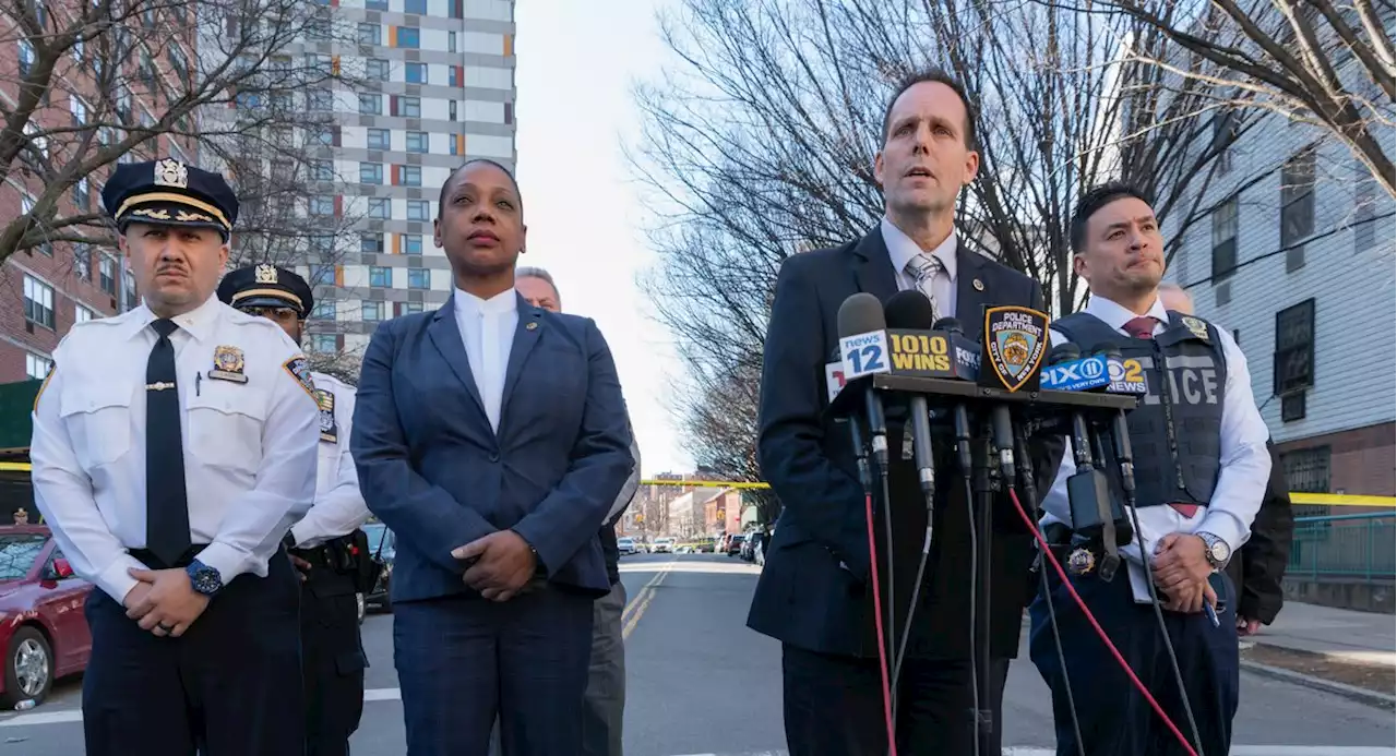 NYPD: Suspect arrested for Bronx shooting that killed one, injured two