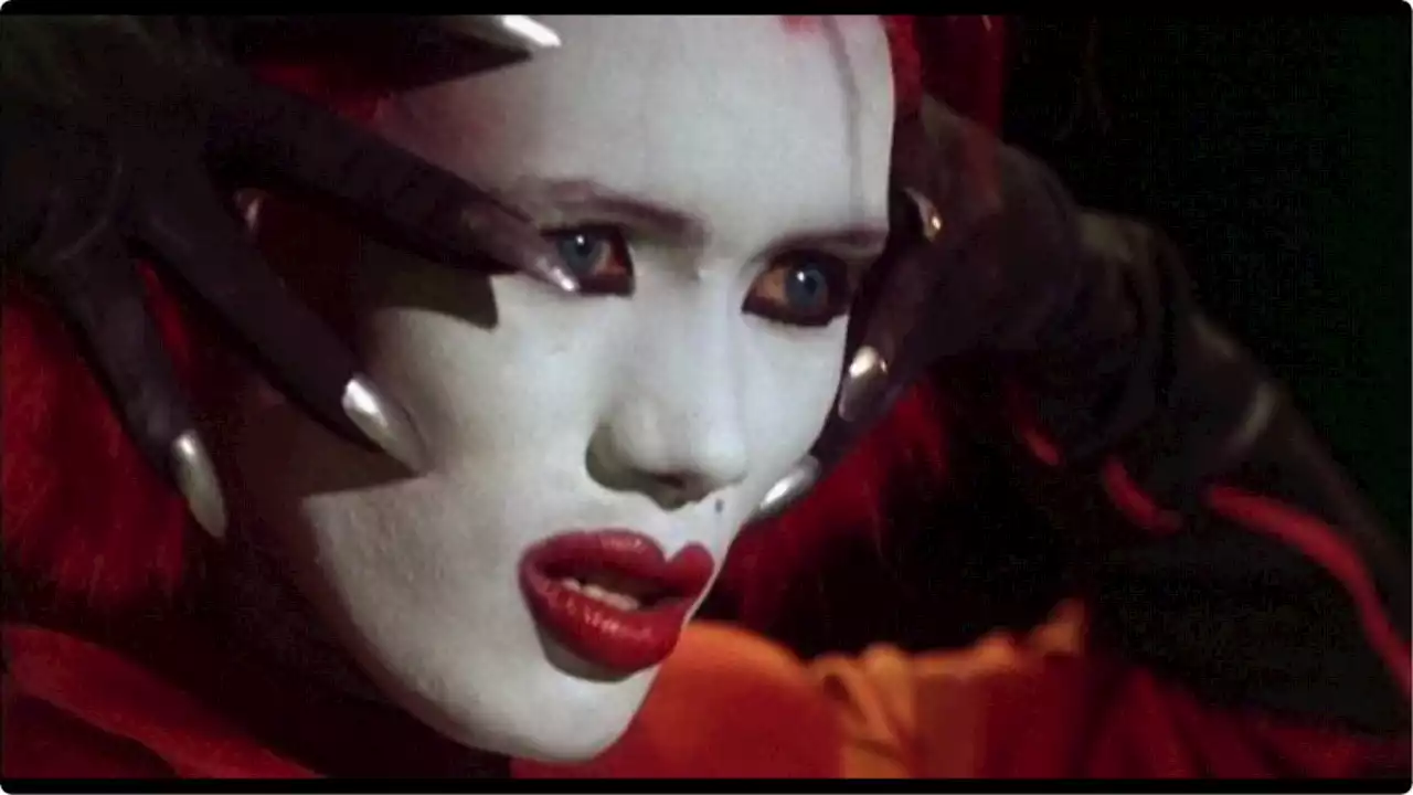 10 most extreme horror film beauty moments