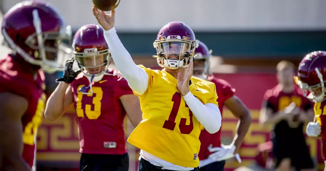 USC's Caleb Williams practicing more patience in the pocket