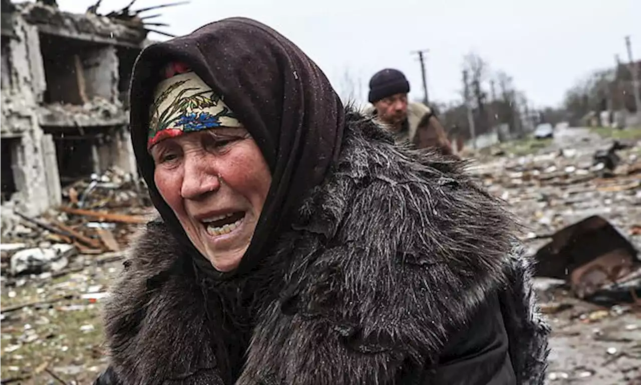 Thousands of families told to flee as missiles strike eastern Ukraine