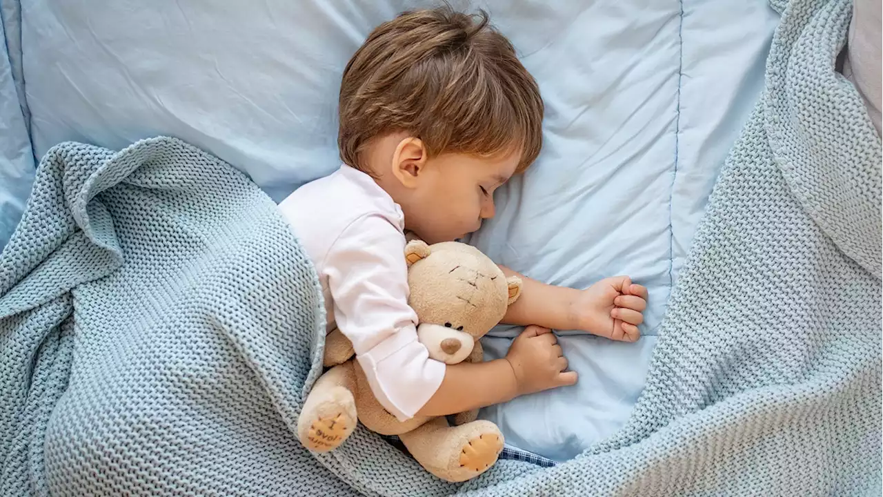 Tips and advice for sleep training your toddler