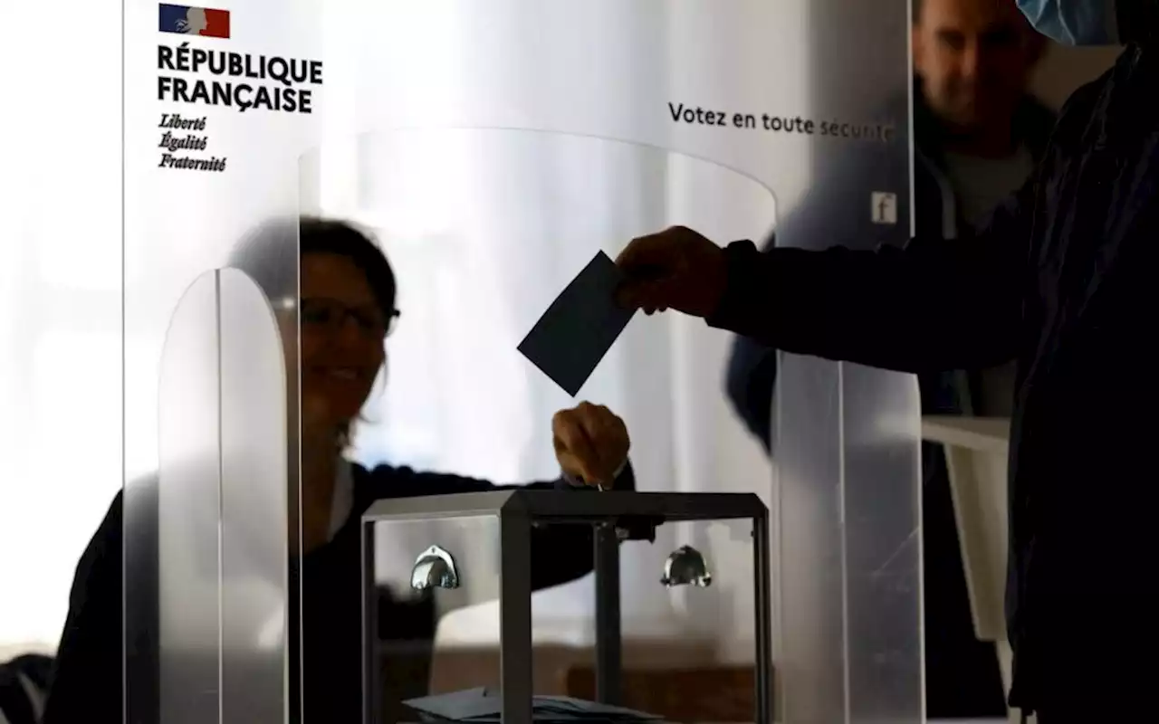Eleições em França. Abstenção poderá chegar aos 26,5%