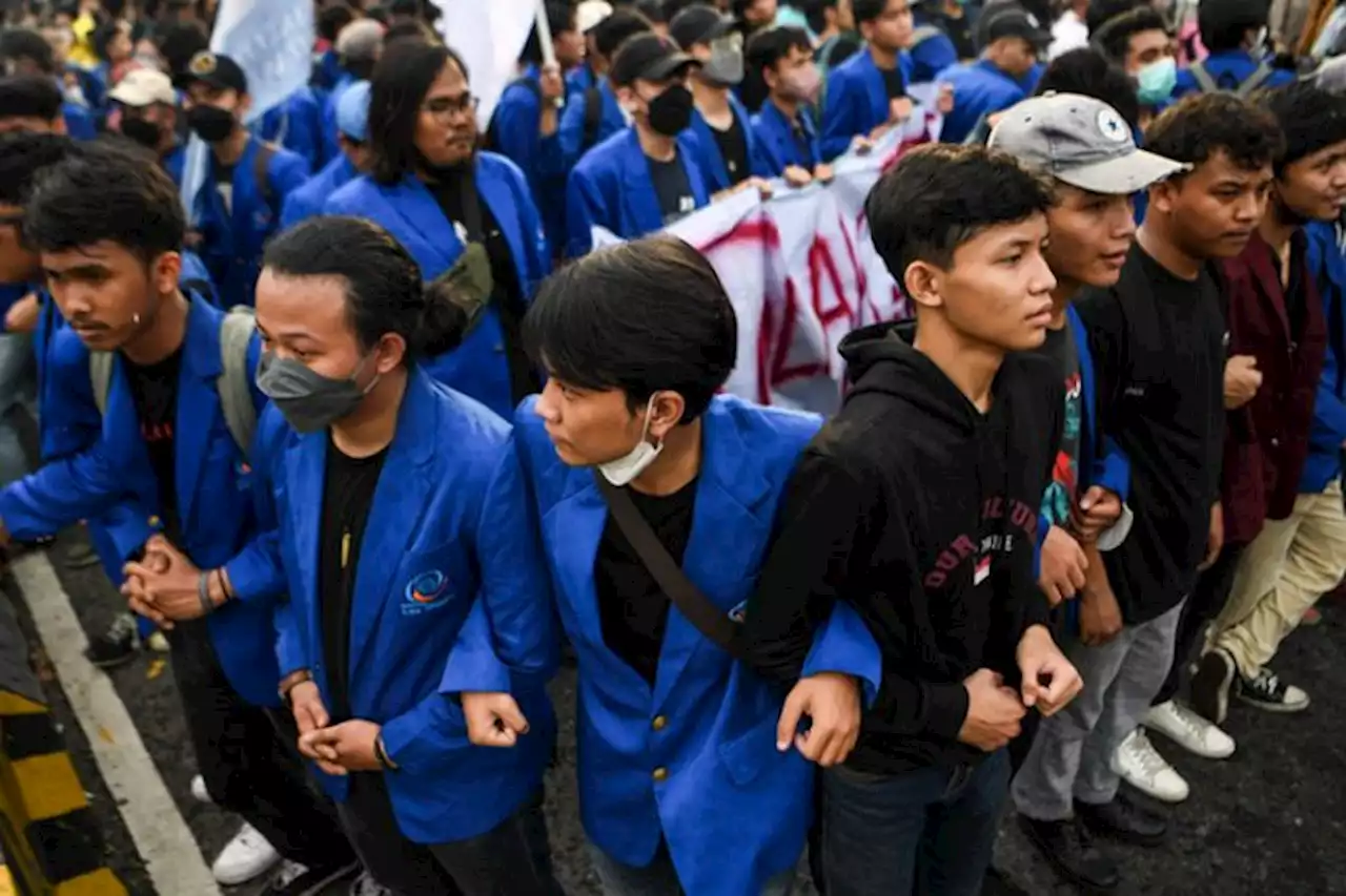 Batal Geruduk Istana, Demo Mahasiswa BEM SI Geser ke Gedung DPR - Pikiran-Rakyat.com