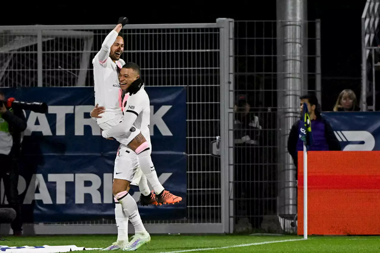 Ligue 1 : le PSG écrase Clermont avec deux triplés de Mbappé et Neymar