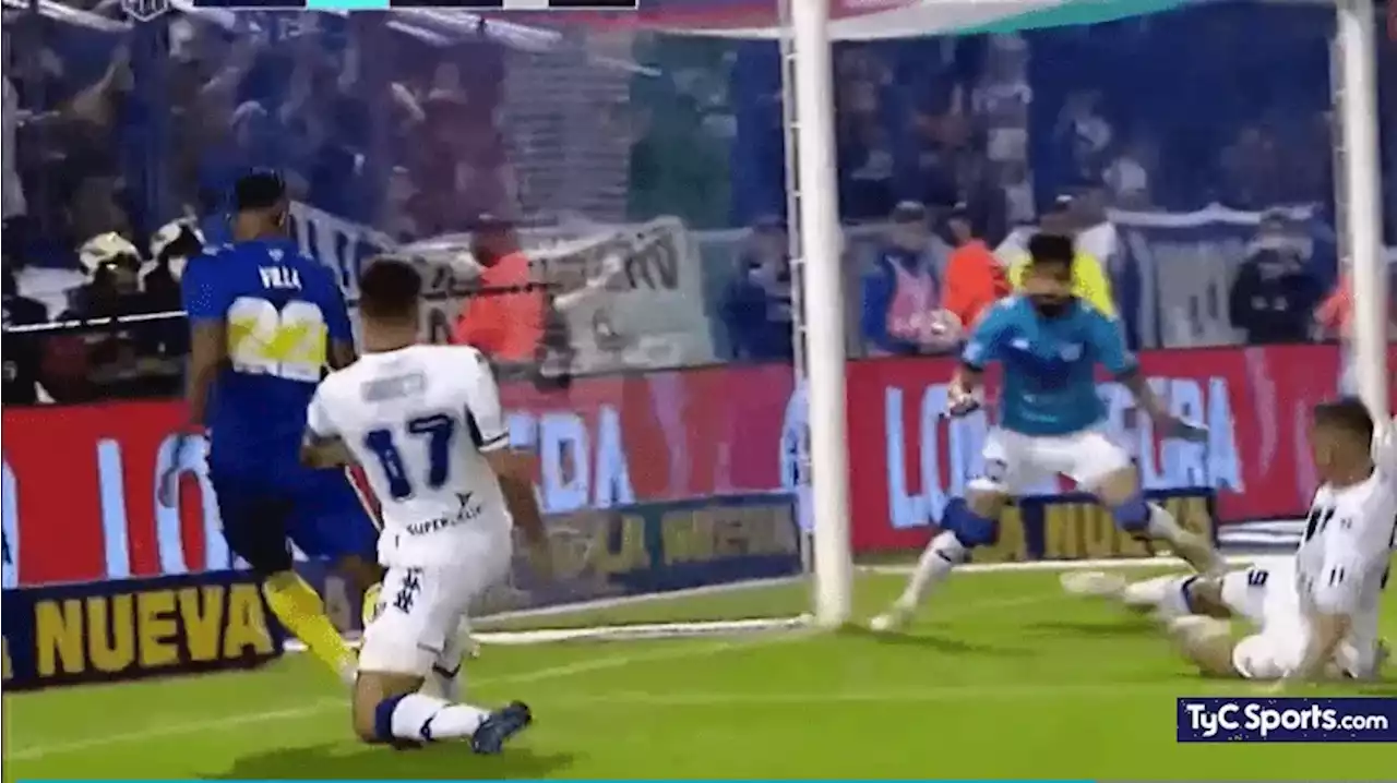 Una de las polémica de Vélez vs Boca: por qué el VAR no le advirtió a Loustau del penal de Giannetti a Villa - TyC Sports