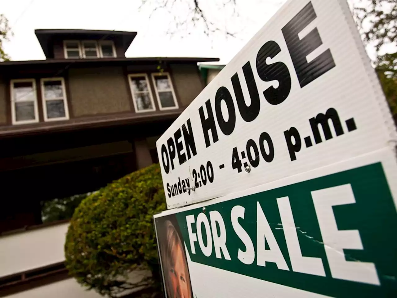 Posthaste: Twice as many Canadians putting plans to buy a home on hold — and here's why