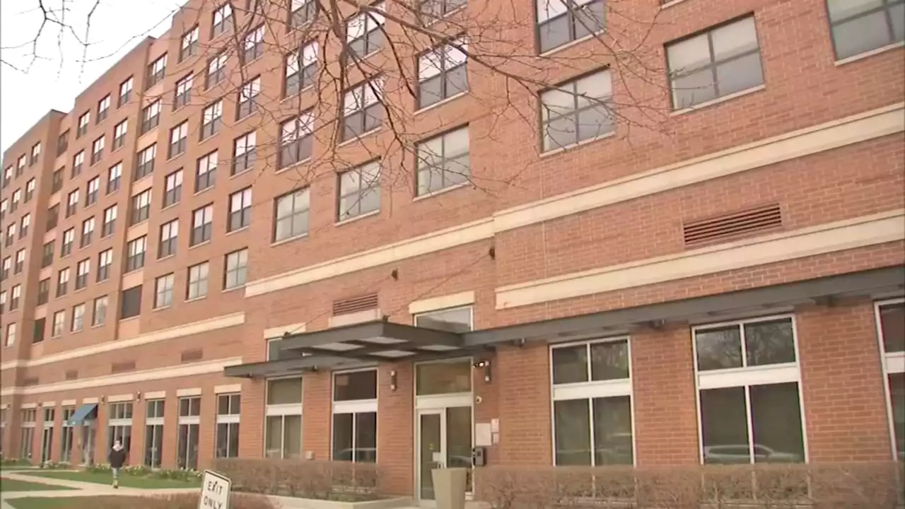 Chicago police investigating after couple found dead in Uptown apartment complex