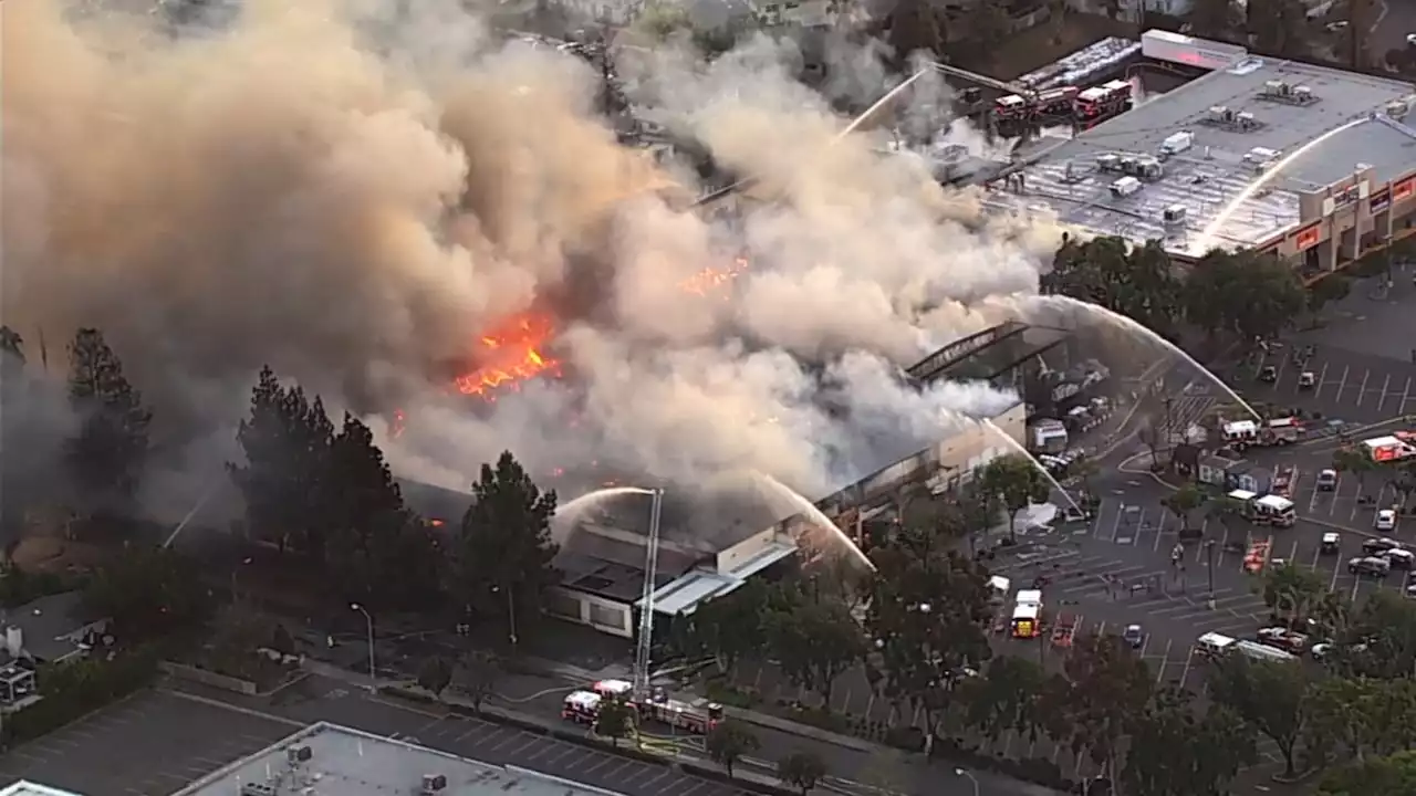 Massive 5-alarm fire destroys San Jose Home Depot; shelter-in-place advisory lifted