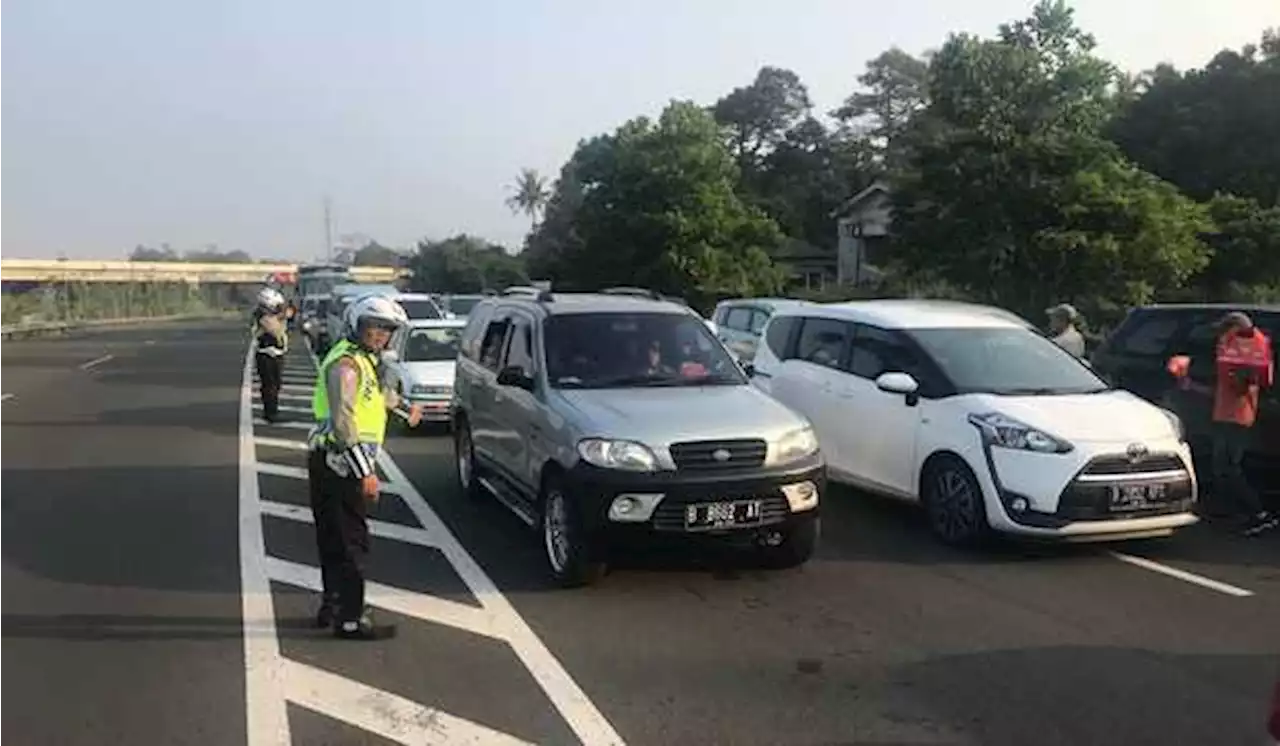 Polda Minta Masyarakat Hindari Kawasan Monas dan DPR