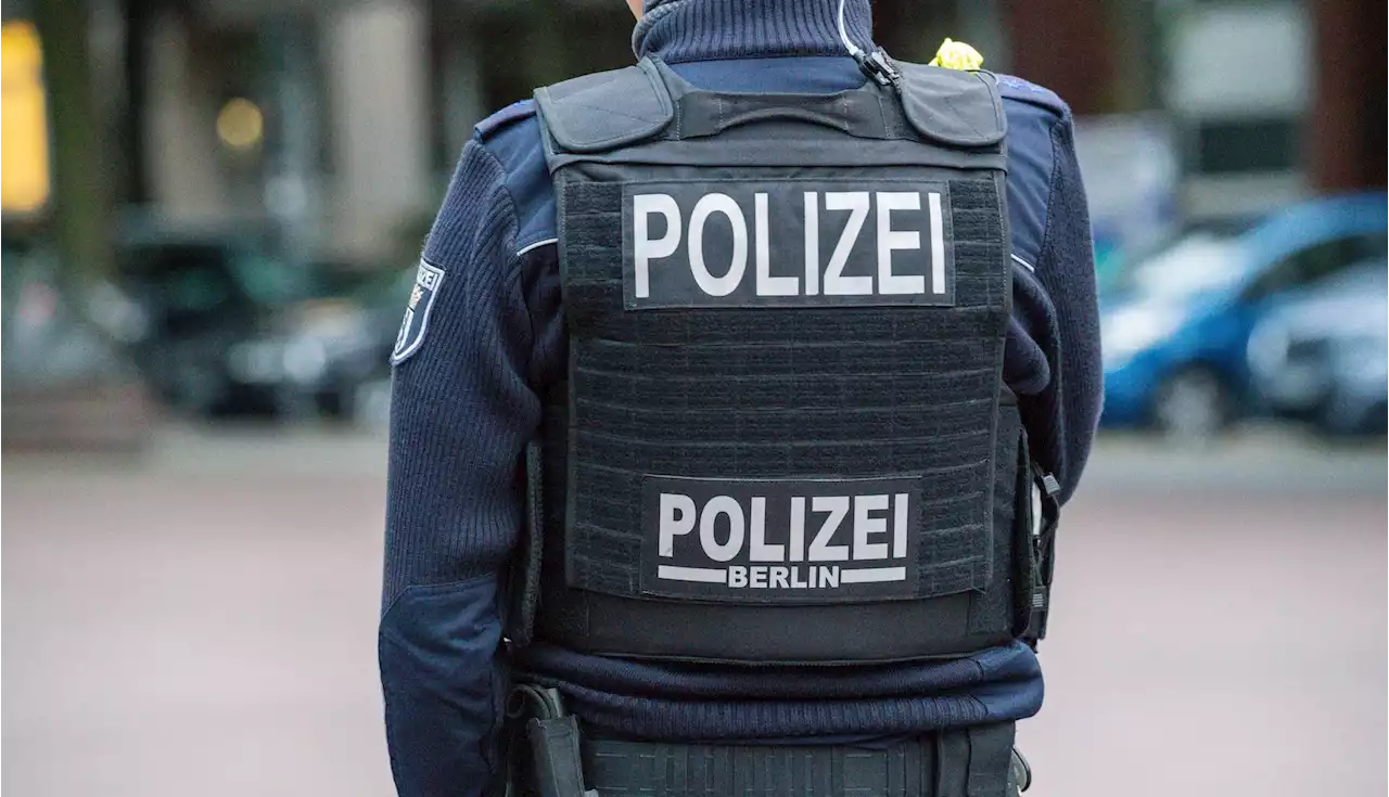 Berliner Polizei ermittelt gegen Promille-Polizisten