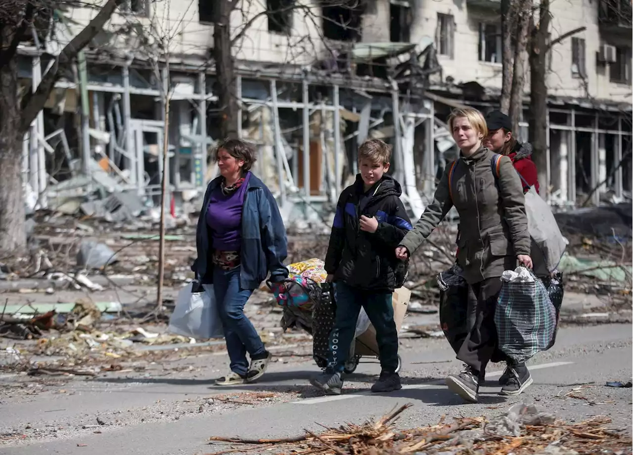 Ukraine prepares for ‘big battles’ in east as economic devastation revealed