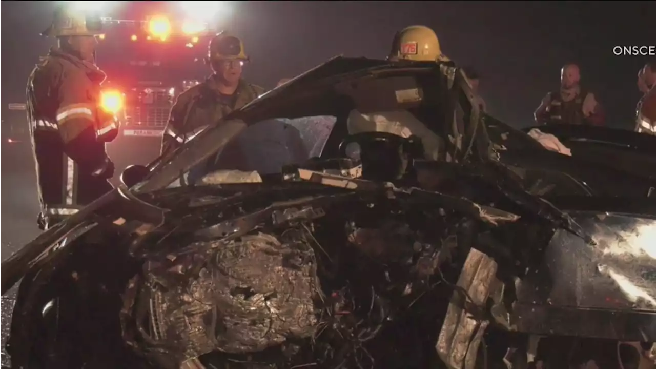 Two killed, 2 children hospitalized after wrong-way crash in Perris