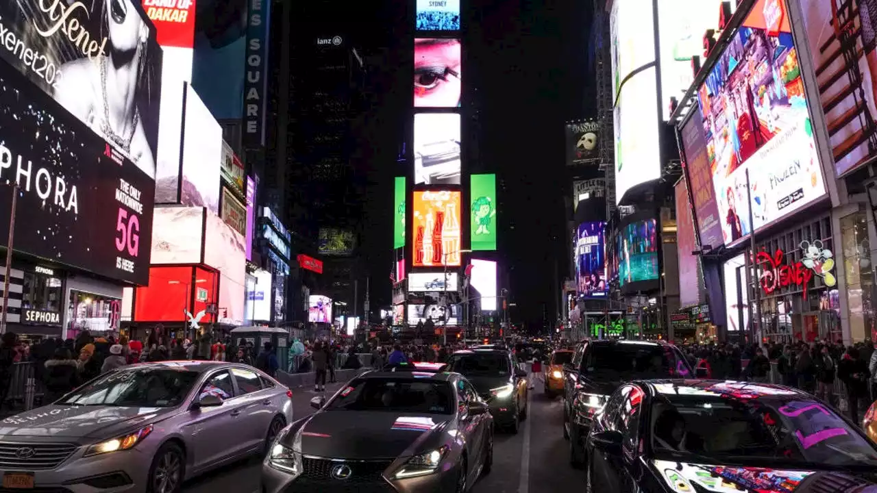 NYC tourists scramble in Times Square after 'huge explosion' caused by manhole fires