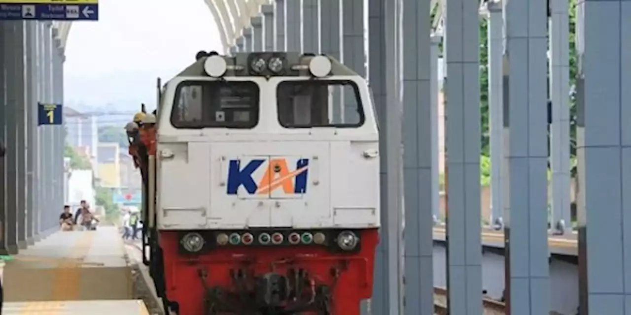 KAI Pindahkan Keberangkatan Tujuh KA Jarak Jauh dari Gambir ke Jatinegara | merdeka.com