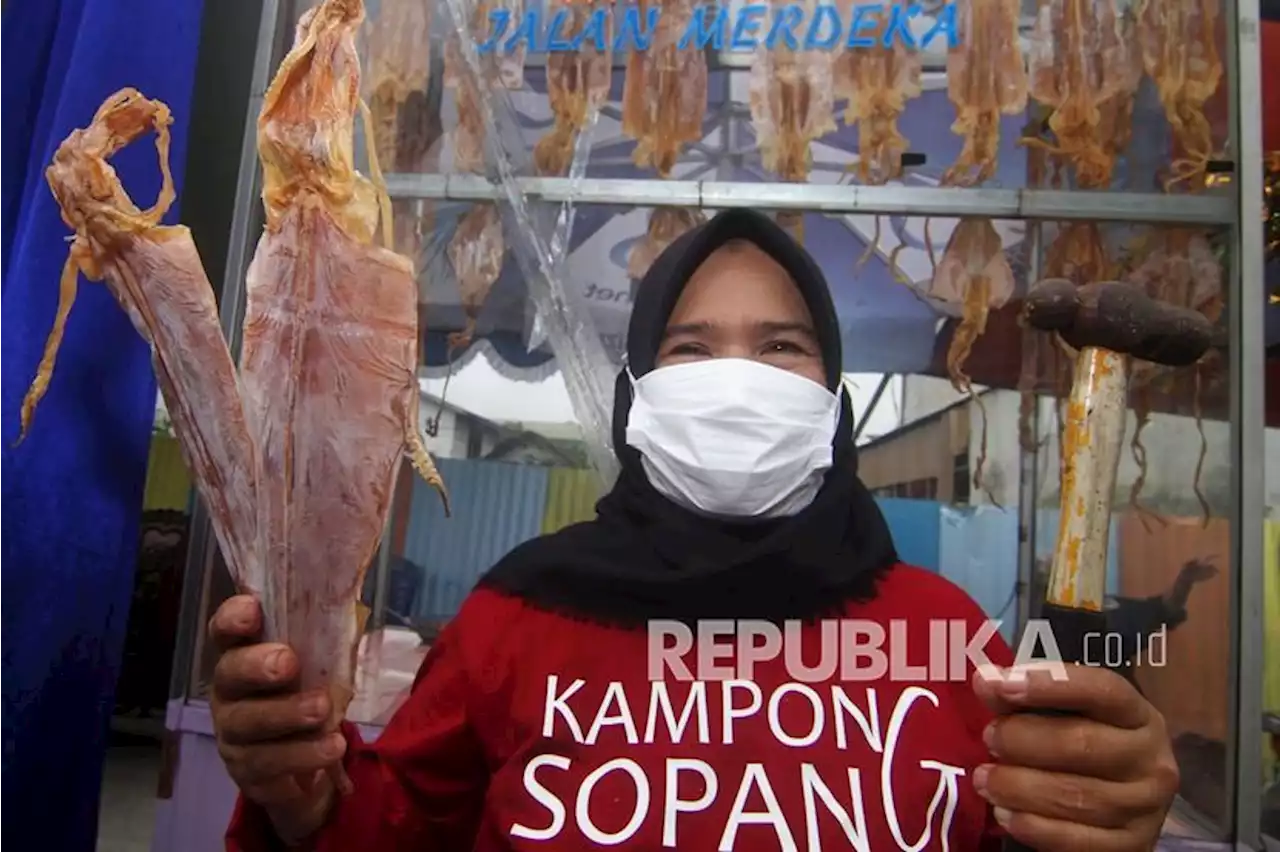 Gurihnya Sotong Pangkong, Jajanan Khas Ramadhan di Pontianak