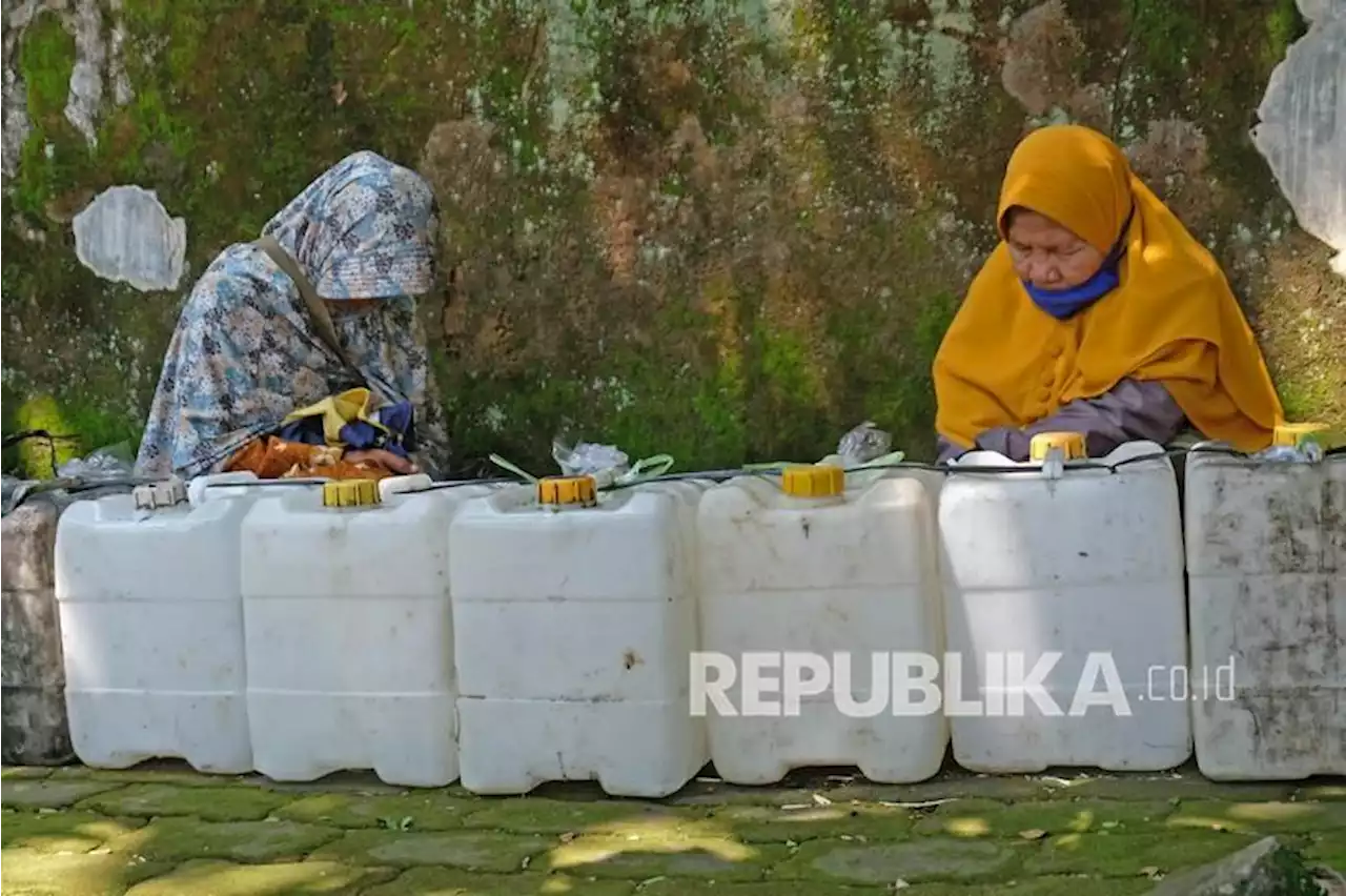 Pemkab Temanggung Ajukan Penambahan Pasokan Minyak Goreng Curah |Republika Online