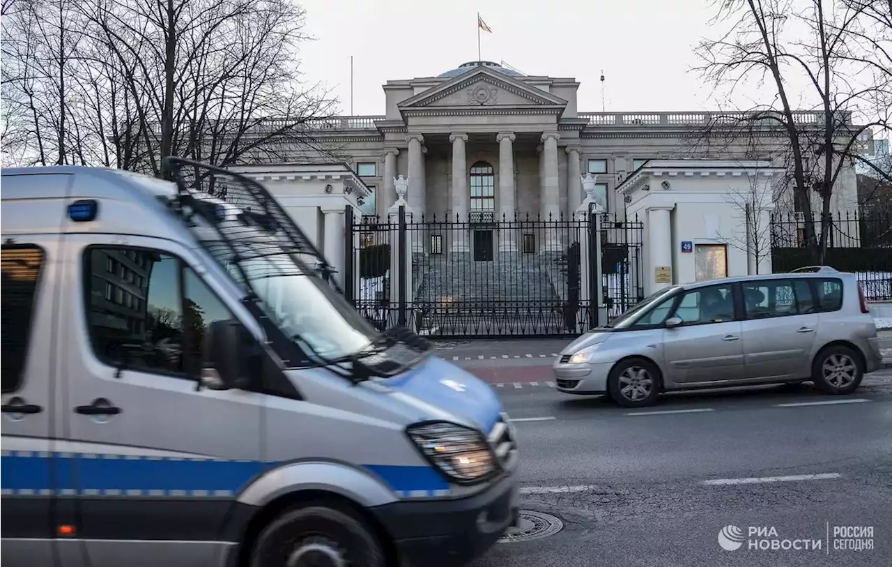 Посольство России направило ноту в МИД Польши из-за захвата здания