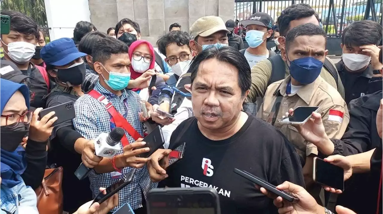 Dirawat di RS Siloam Semanggi, Keluarga Terpukul Dengar Ade Armando Dikeroyok Massa Aksi di DPR