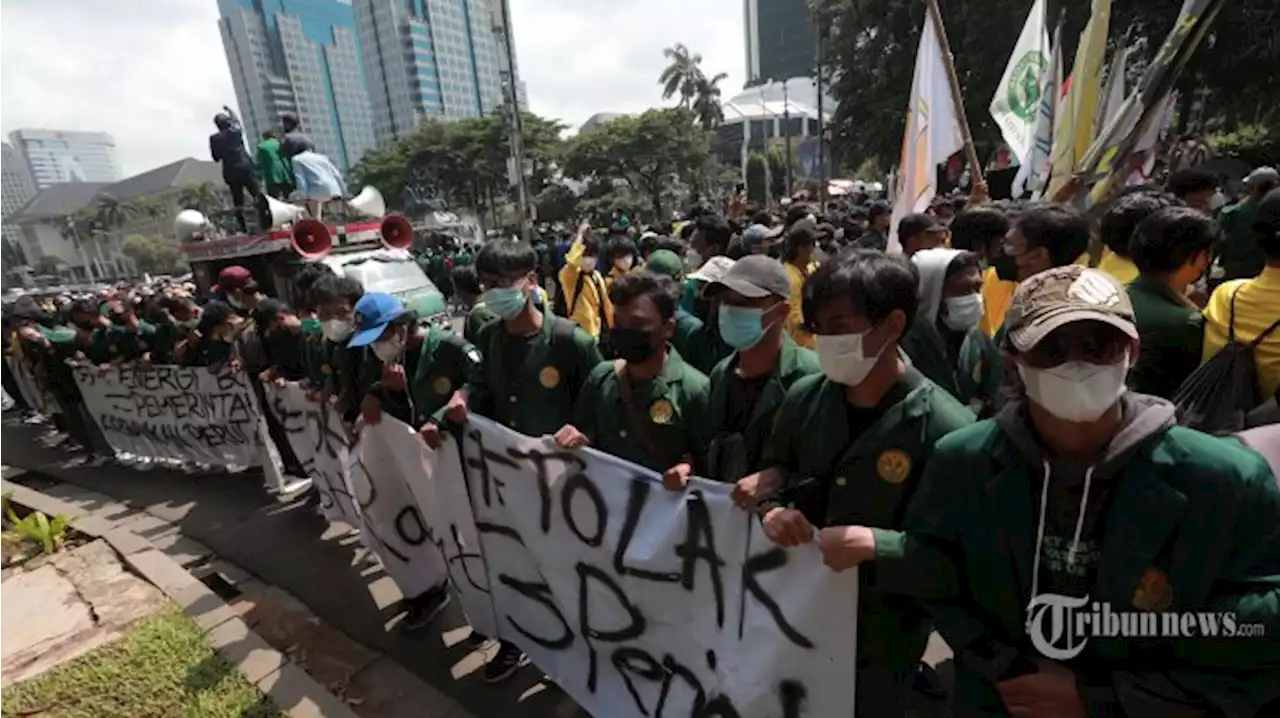 Demo BEM SI Hari Ini, Mahfud Minta Tak Ada Kekerasan & Peluru Tajam, Polisi Alihkan Arus Lalu Lintas - Tribunnews.com