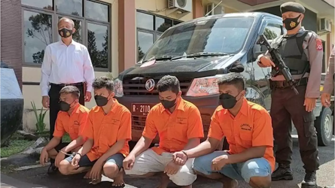 Polres Kulon Progo Ringkus Komplotan Spesialis Penggelapan Mobil Rental