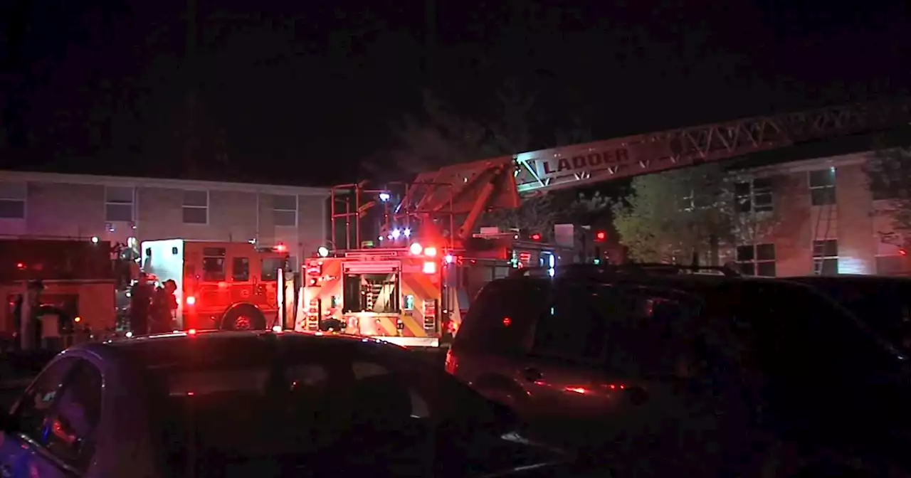 IFD: Candle leads to apartment fire, about 20 people trapped by smoke