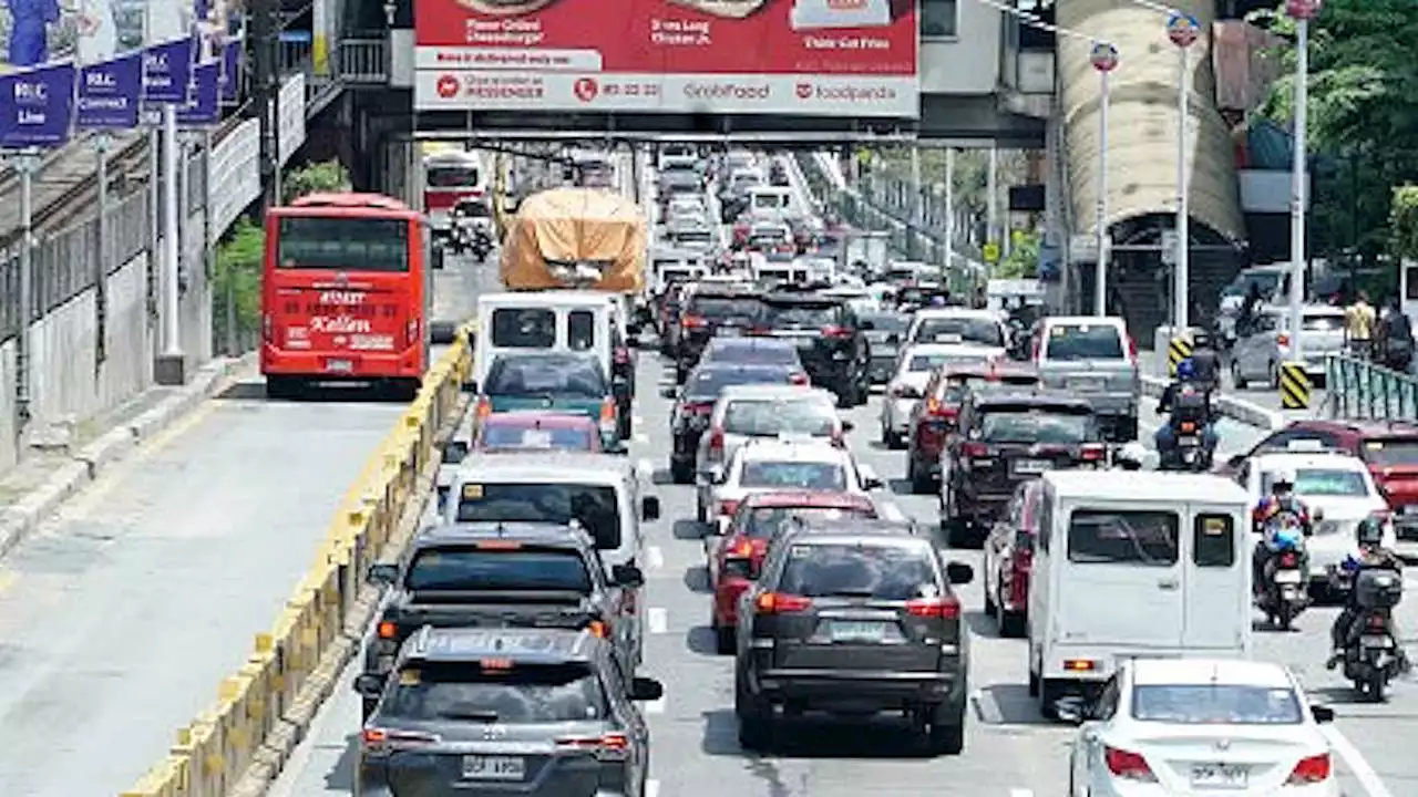 MMDA Formally Proposes Two-Day Number Coding, 4-Day Workweek To Ease Traffic | CarGuide.PH | Philippine Car News, Car Reviews, Car Prices