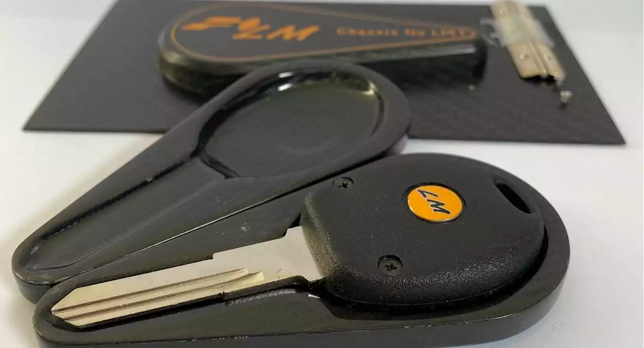 Fancy Yourself A Prototype McLaren F1 LM Key? It's Gonna Cost You A Pretty Penny | Carscoops