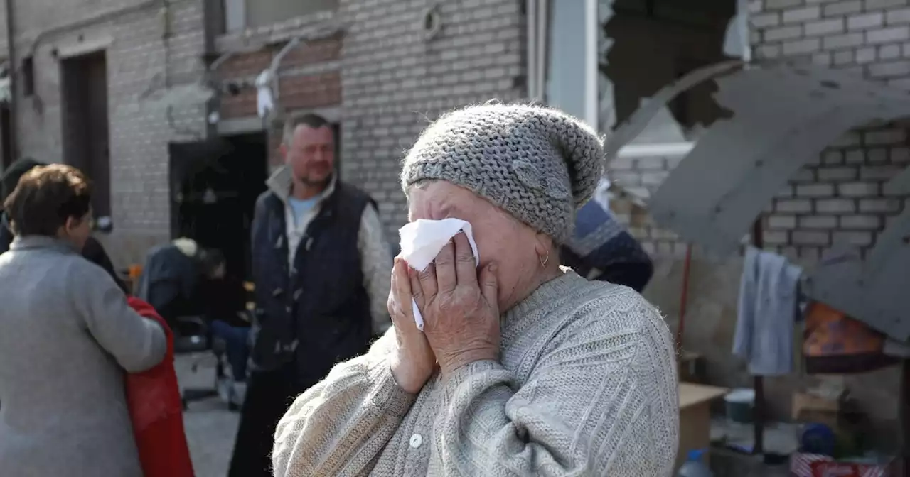 Zelenskyy Claims 'Tens of Thousands' Dead in Mariupol as City Braces for 'Last Battle'