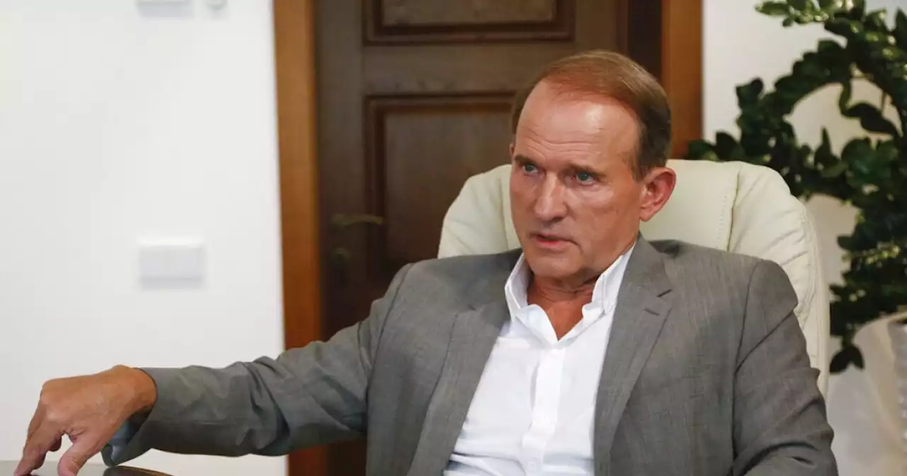 Zelensky touts capture of Putin friend Viktor Medvedchuk