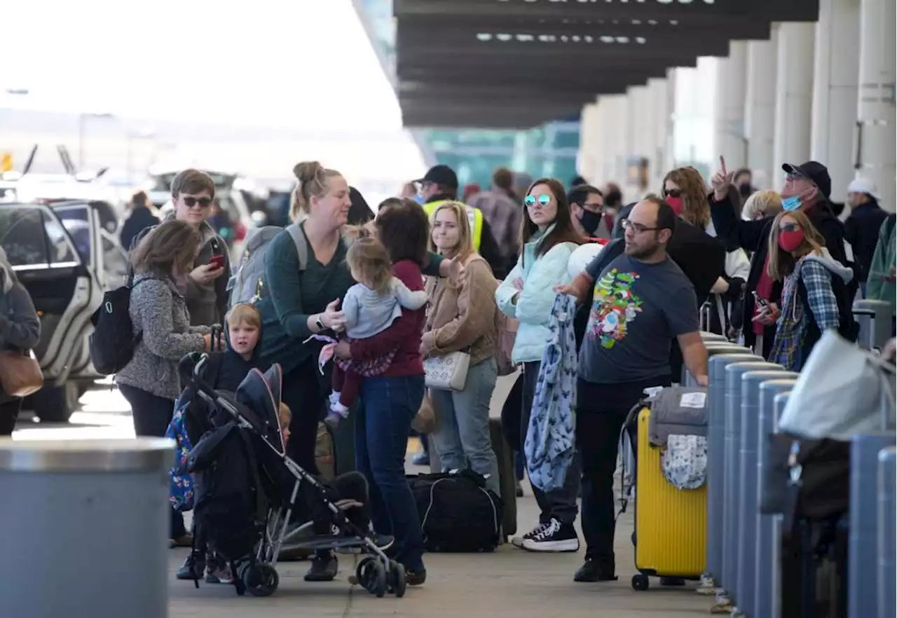 Denver International Airport lands in world’s top 3 for passenger traffic in 2021