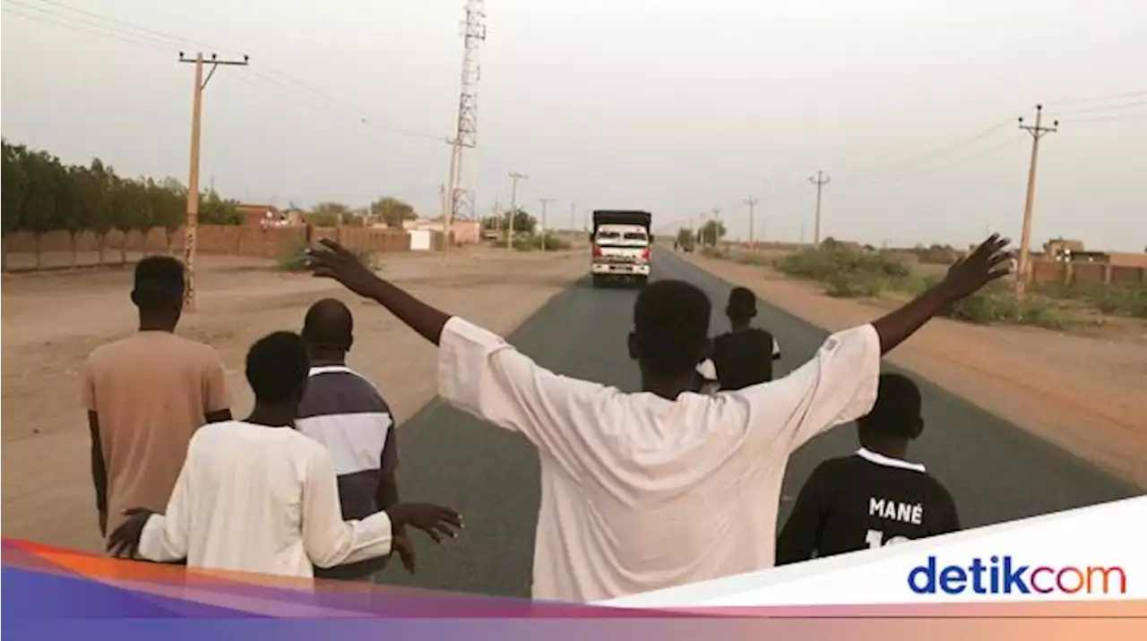 Warga Sudan Ramai-ramai Cegat Pengendara di Jalan, Ada Apa?