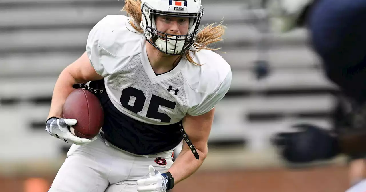 Tight ends ‘all over the field’ for Auburn at A-Day